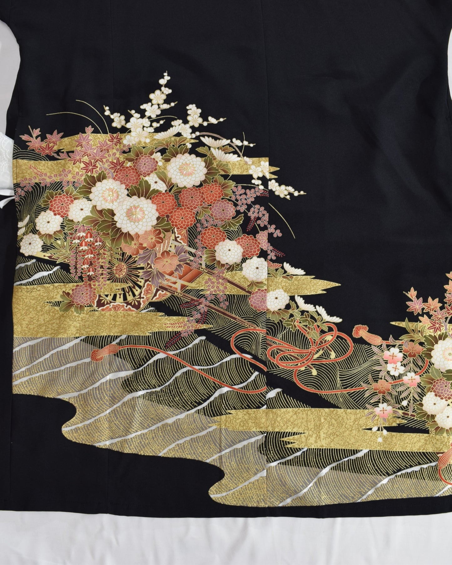 菊花流水文様 留袖ワンピース 黒留袖リメイク 一点物