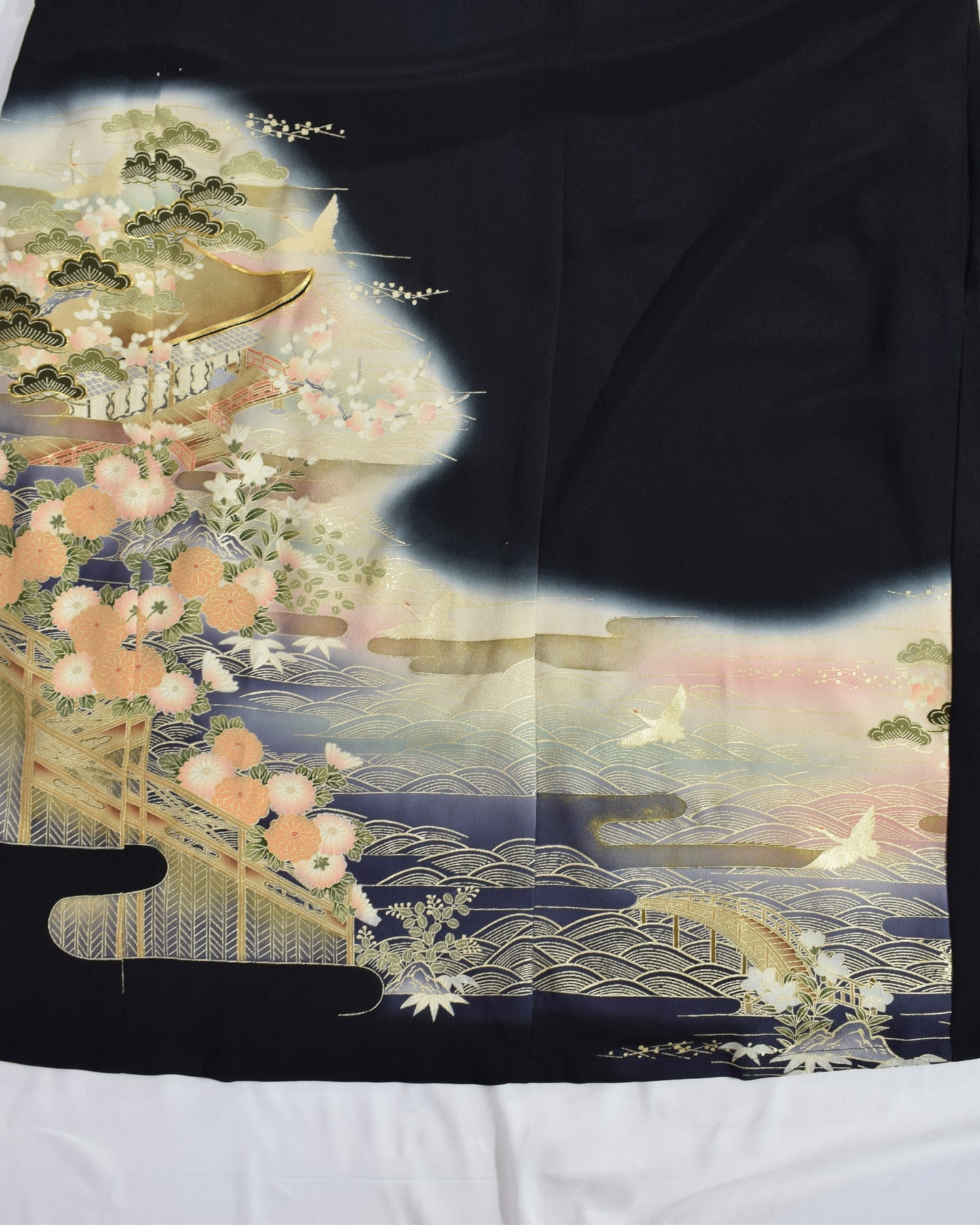 花霞流水文様 留袖ワンピース 黒留袖リメイク 一点物