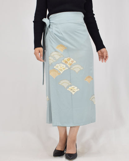 ライトブルー 扇と草花文様 巻きスカート 留袖リメイク 一点物